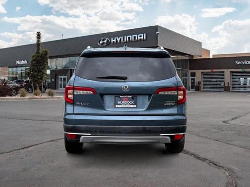 2019 Honda Pilot Touring 8-Passenger
