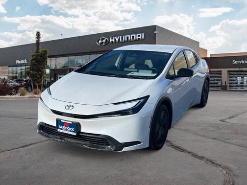 2024 Toyota Prius LE