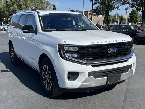 Oxford White 2025 Ford Expedition Max Platinum