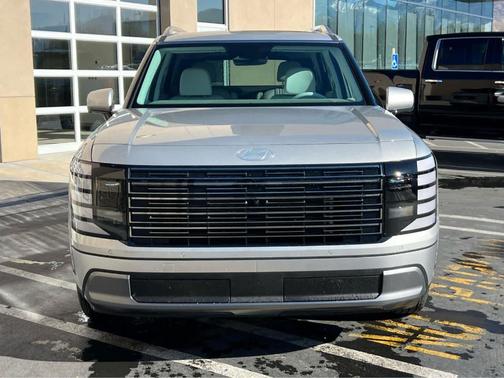 Silver Metallic 2026 Hyundai PALISADE SEL