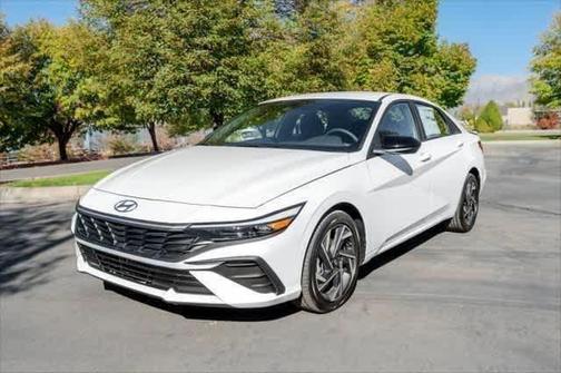 2025 Hyundai ELANTRA HEV SEL