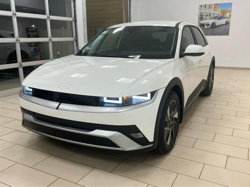 2026 Hyundai IONIQ 5 SEL