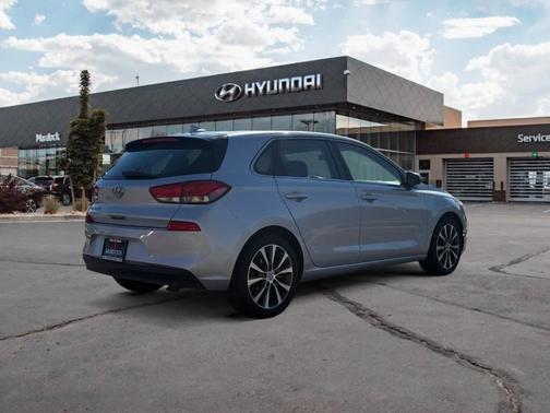 2018 Hyundai Elantra GT Base