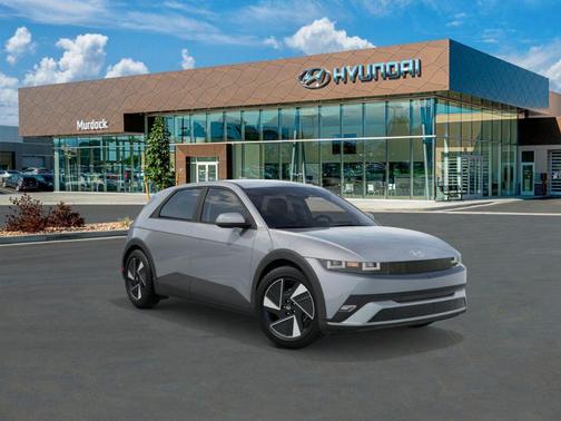 2026 Hyundai IONIQ 5 SE Standard Range