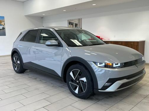 2026 Hyundai IONIQ 5 SE Standard Range