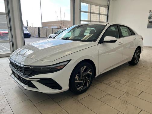 2026 Hyundai ELANTRA HEV Limited