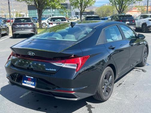 2022 Hyundai ELANTRA HEV Blue
