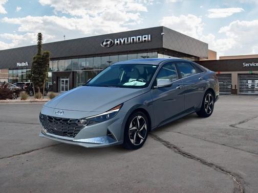 2021 Hyundai ELANTRA Limited