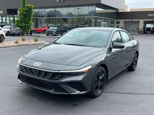 Amazon Gray 2026 Hyundai ELANTRA SEL Sport