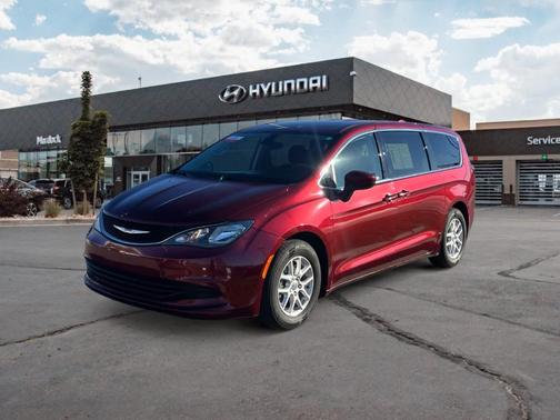 2017 Chrysler Pacifica Touring
