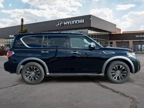 2017 Nissan Armada Platinum