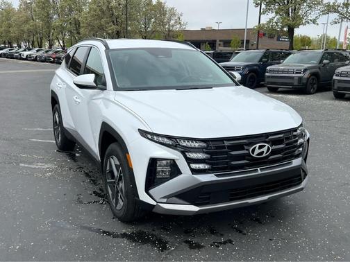 White 2026 Hyundai TUCSON Hybrid SEL