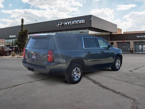 2019 Chevrolet Suburban LS
