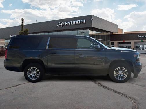 2019 Chevrolet Suburban LS