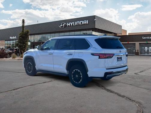 2023 Toyota Sequoia Limited