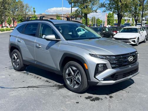 Shimmering Silver 2026 Hyundai TUCSON SEL