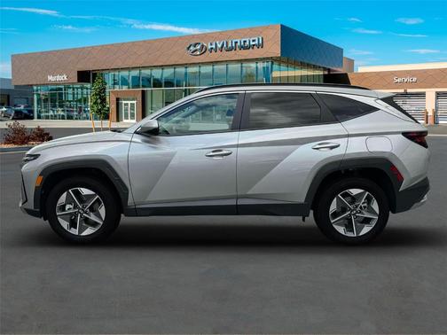 Shimmering Silver 2026 Hyundai TUCSON SEL