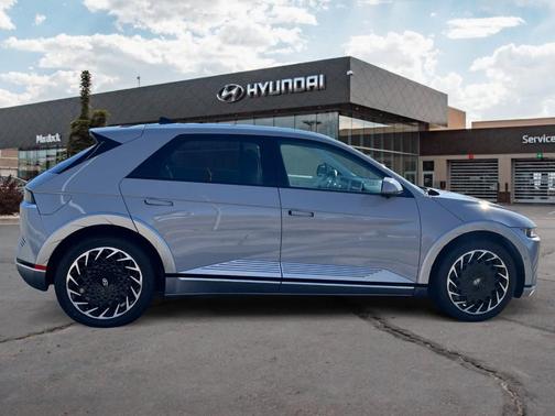 2023 Hyundai IONIQ 5 Limited