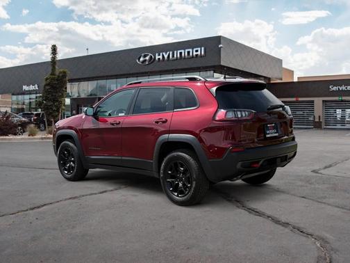 2021 Jeep Cherokee Trailhawk