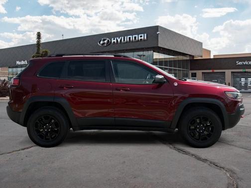 2021 Jeep Cherokee Trailhawk