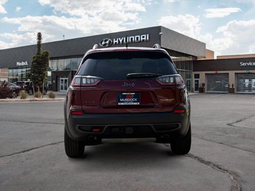 2021 Jeep Cherokee Trailhawk