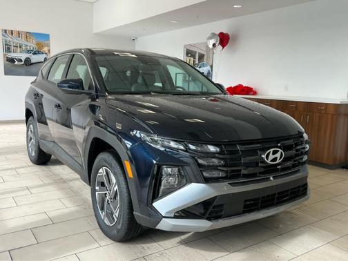 2026 Hyundai TUCSON Hybrid Blue SE