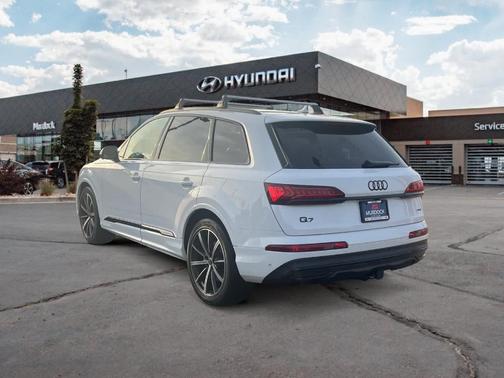 2023 Audi Q7 55 Prestige
