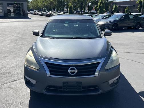 Gun Metallic 2015 Nissan Altima 2.5 SL