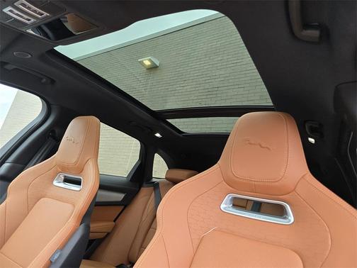 2026 Jaguar F-PACE P250 R-Dynamic S