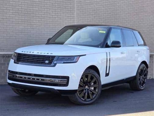 2025 Land Rover Range Rover P550e SE