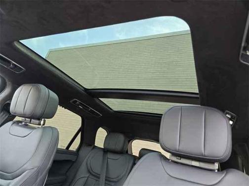 2025 Land Rover Range Rover Sport P530 Autobiography