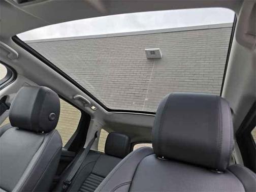 2025 Land Rover Discovery Sport S