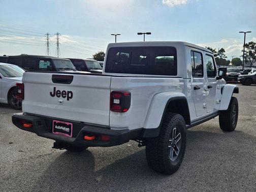 2025 Jeep Gladiator Mojave 4x4