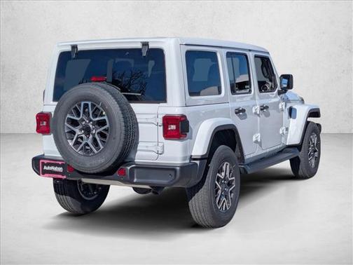 2026 Jeep Wrangler 4-Door Sahara 4x4