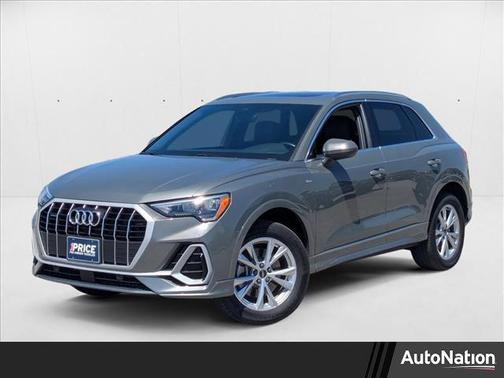 2022 Audi Q3 45 S line Premium