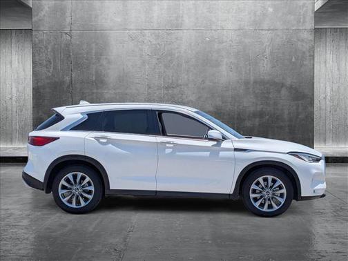2022 INFINITI QX50 PURE