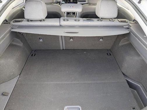 2022 Hyundai IONIQ Hybrid SEL