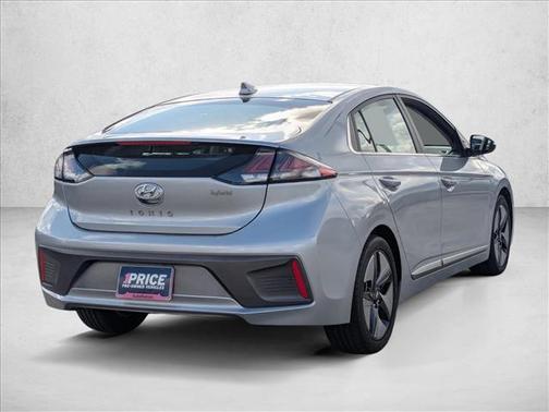 2022 Hyundai IONIQ Hybrid SEL