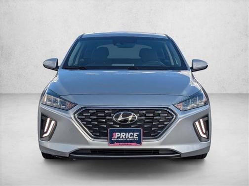 2022 Hyundai IONIQ Hybrid SEL