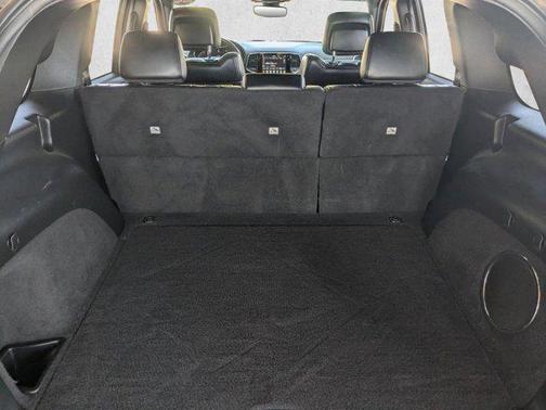 Sting-Gray Clearcoat 2020 Jeep Grand Cherokee Altitude