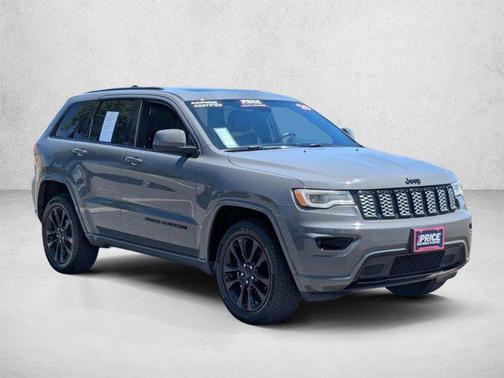 Sting-Gray Clearcoat 2020 Jeep Grand Cherokee Altitude