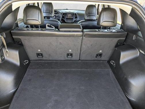 2020 Jeep Cherokee Altitude