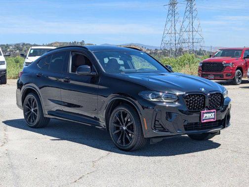 Black Sapphire Metallic 2023 BMW X4 xDrive30i