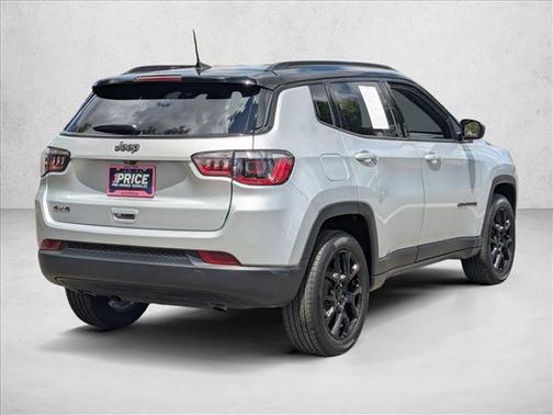 Silver Zynith Metallic Clearcoat 2024 Jeep Compass Latitude