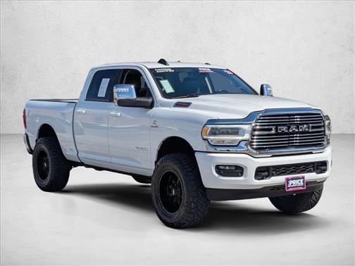 2023 RAM 2500 Laramie Crew Cab 4x4 6'4' Box
