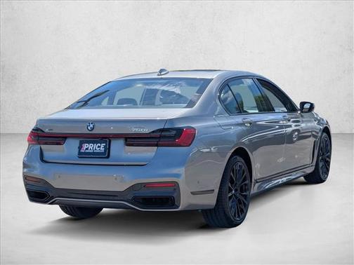 Donington Gray Metallic 2021 BMW 750 i xDrive