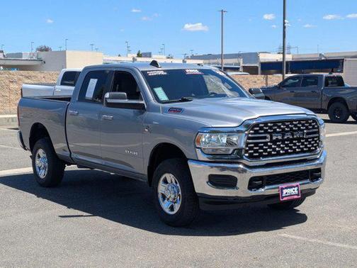 Billet Silver Metallic Clearcoat 2022 RAM 2500 Big Horn Crew Cab 4x4 6'4' Box