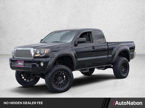 Black 2011 Toyota Tacoma Access Cab
