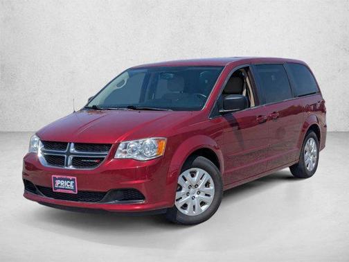 Deep Cherry Red Crystal Pearlcoat 2016 Dodge Grand Caravan AVP/SE