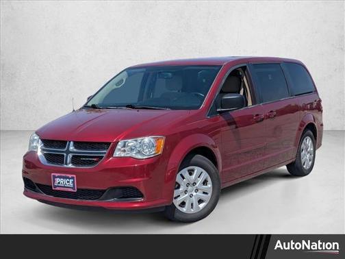 Deep Cherry Red Crystal Pearlcoat 2016 Dodge Grand Caravan AVP/SE